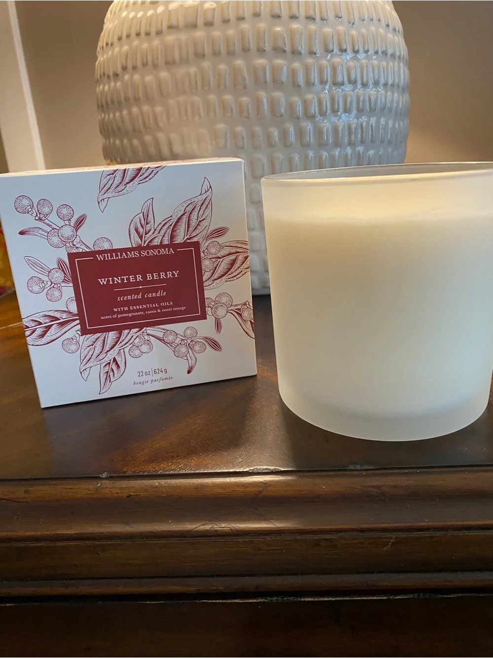 Williams Sonoma Winter Berry Candle — Cream Box with Red Accents